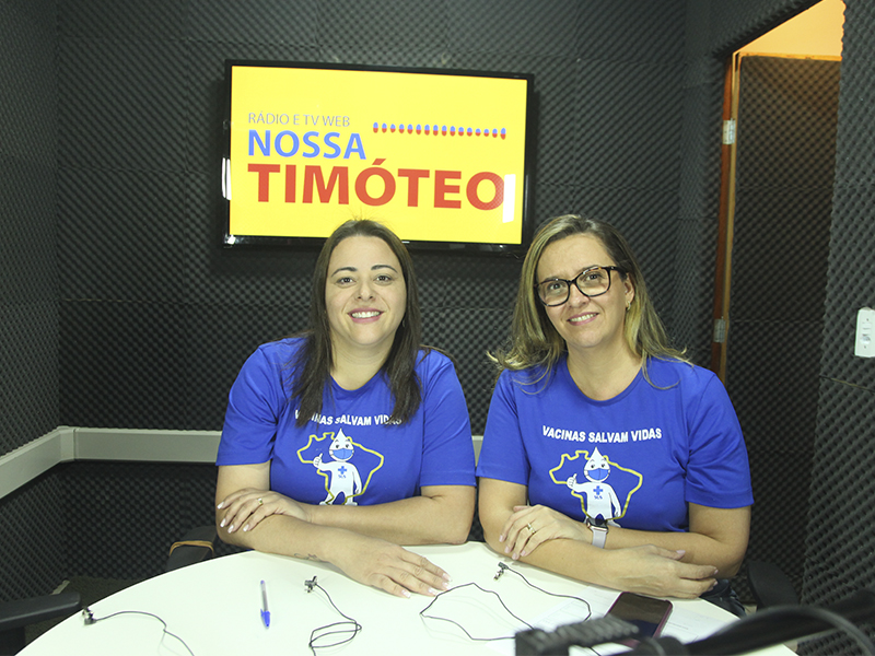 Ana-Amelia-e-Janeiva-no-estudio-Radio-WEB-Nossa-Timoteo